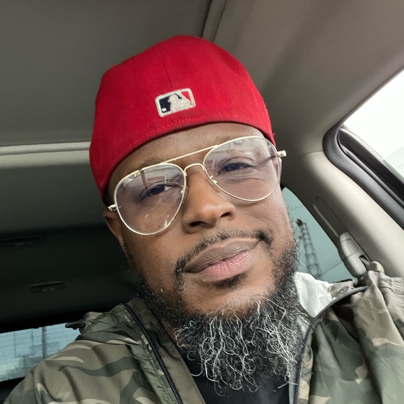 Meet your Posher, Terrell - Picture 1 of 1